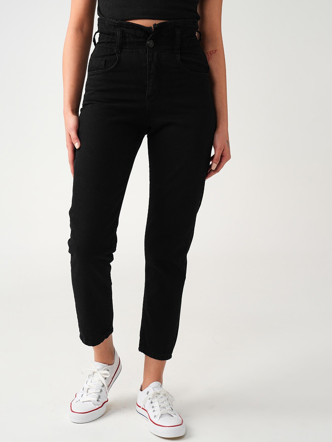 

PRET A TUER Women Tapered Fit High-Rise Cropped Jeans, Black