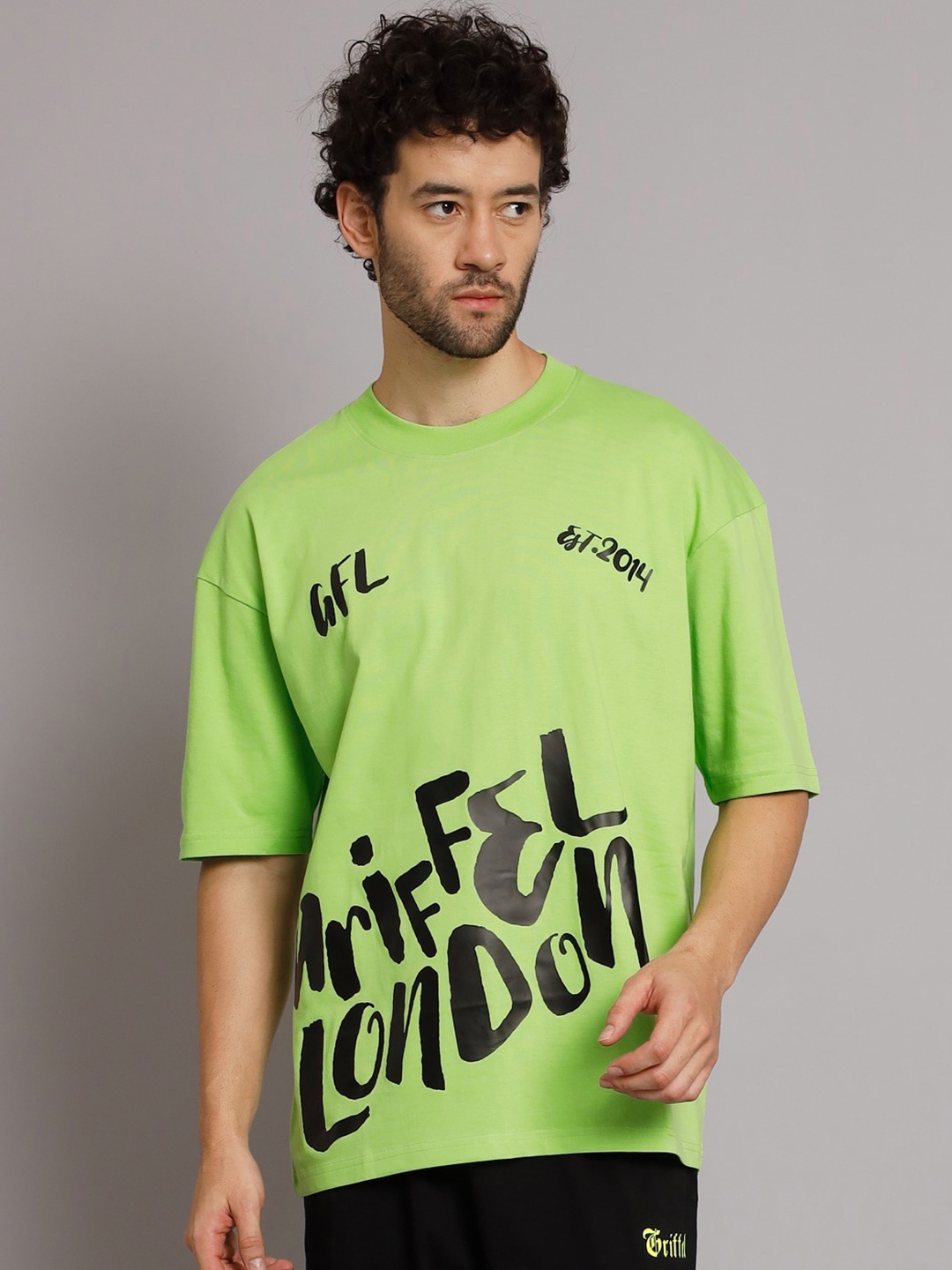 

GRIFFEL Typography Printed Drop Shoulder Cotton T-Shirt, Green