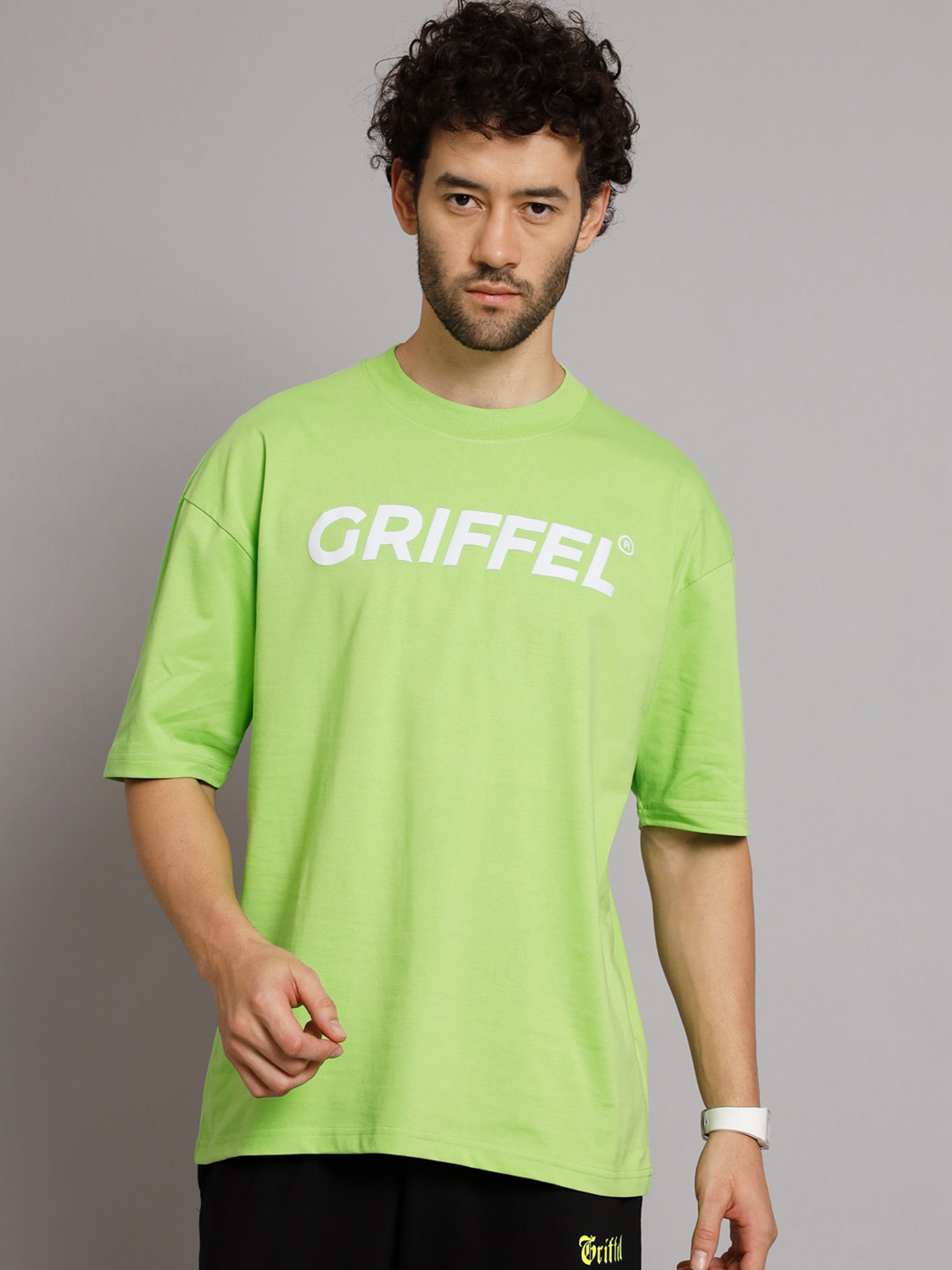 

GRIFFEL Typography Printed Drop Shoulder Cotton T-Shirt, Green
