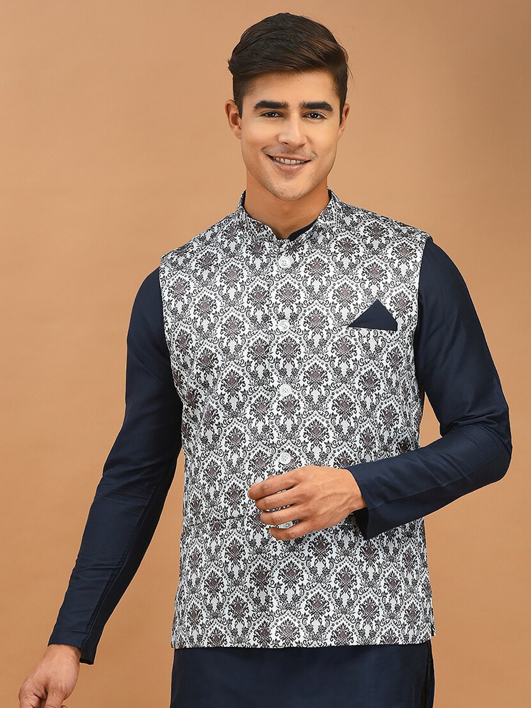 

DEYANN Woven Design Nehru Jackets, Off white
