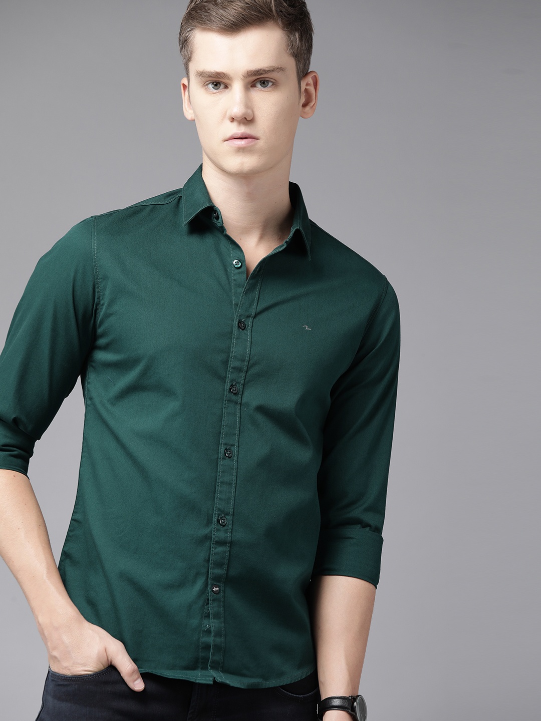 

SPYKAR Pure Cotton Slim Fit Casual Shirt, Green
