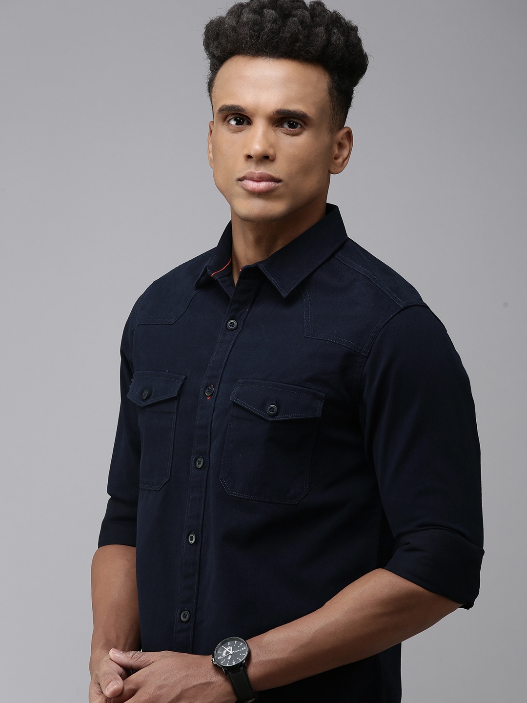 

SPYKAR Solid Slim Fit Pure Cotton Casual Shirt, Navy blue