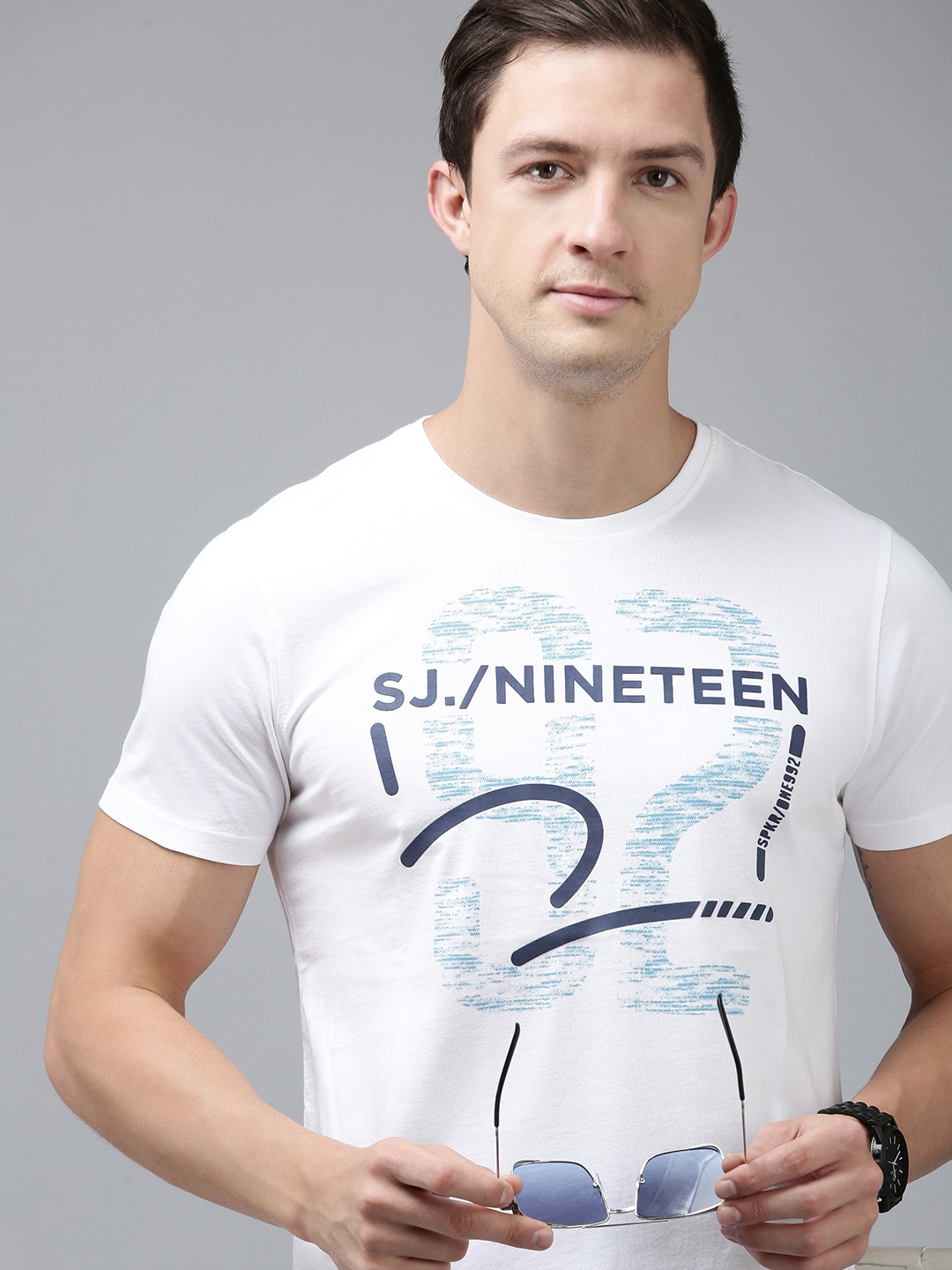 

SPYKAR Men Typography Printed Pure Cotton Slim Fit T-shirt, White