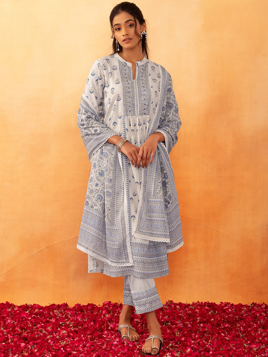 

Rang by Indya Floral Printed Pleated Pure Cotton Straight Kurta & Trousers With Dupatta, Blue