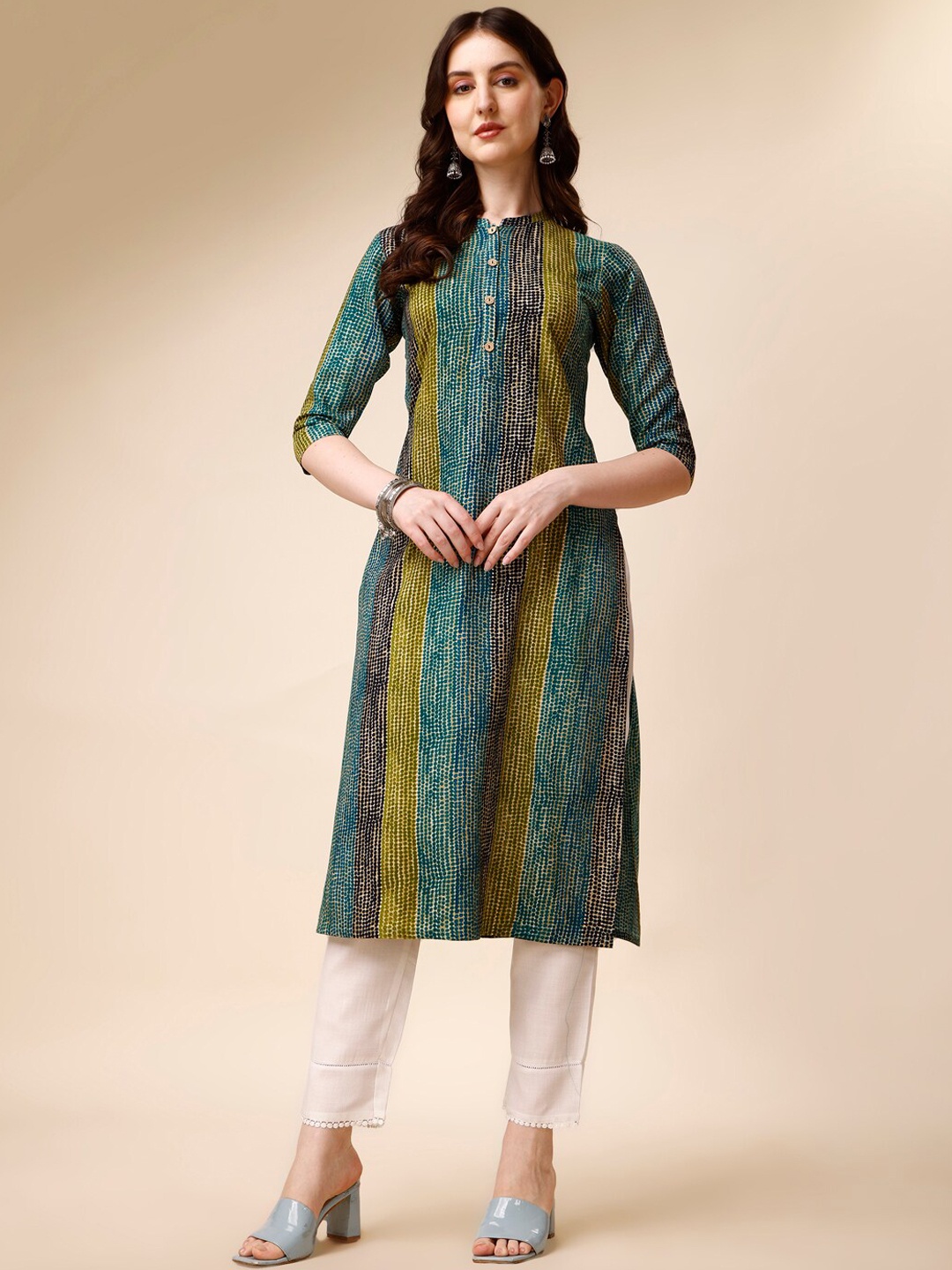 

Berrylicious Ethnic Motifs Printed Mandarin Collar Kurta, Green