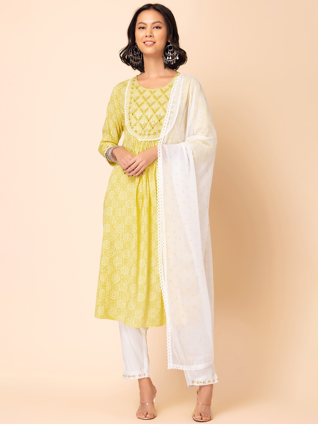 

INDYA Bandhani Printed A-Line Pure Cotton Kurta With Trouser & Dupatta, Green