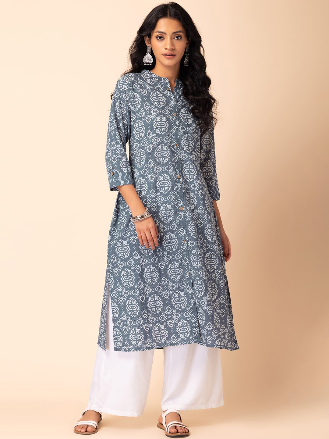 

INDYA Mandarin Collar Ethnic Motifs Batik Printed Pure Cotton A-Line Kurta, Grey