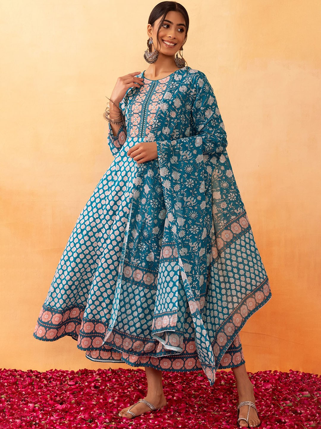 

INDYA Blue Floral Printed Mirror Work Anarkali Kurta And Dupatta