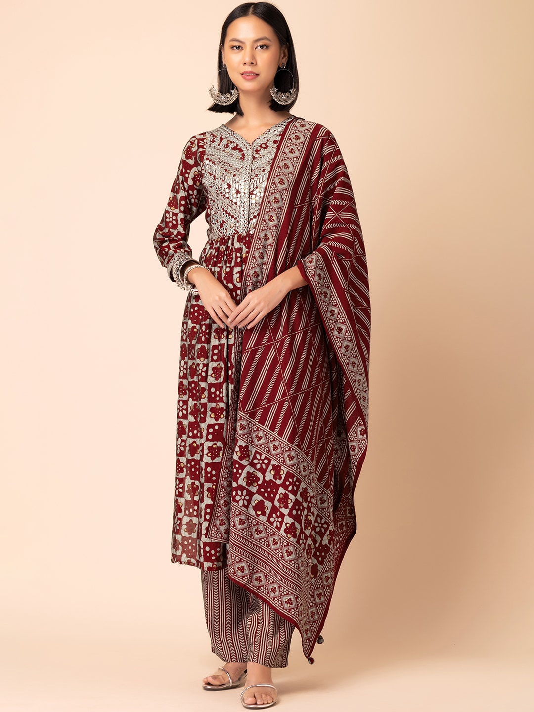 

INDYA Floral Printed Pure Cotton Straight Kurta With Trouser & Dupatta, Maroon