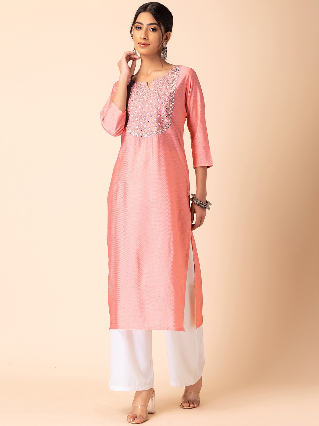 

INDYA Geometric Embroidered Straight Kurta, Pink