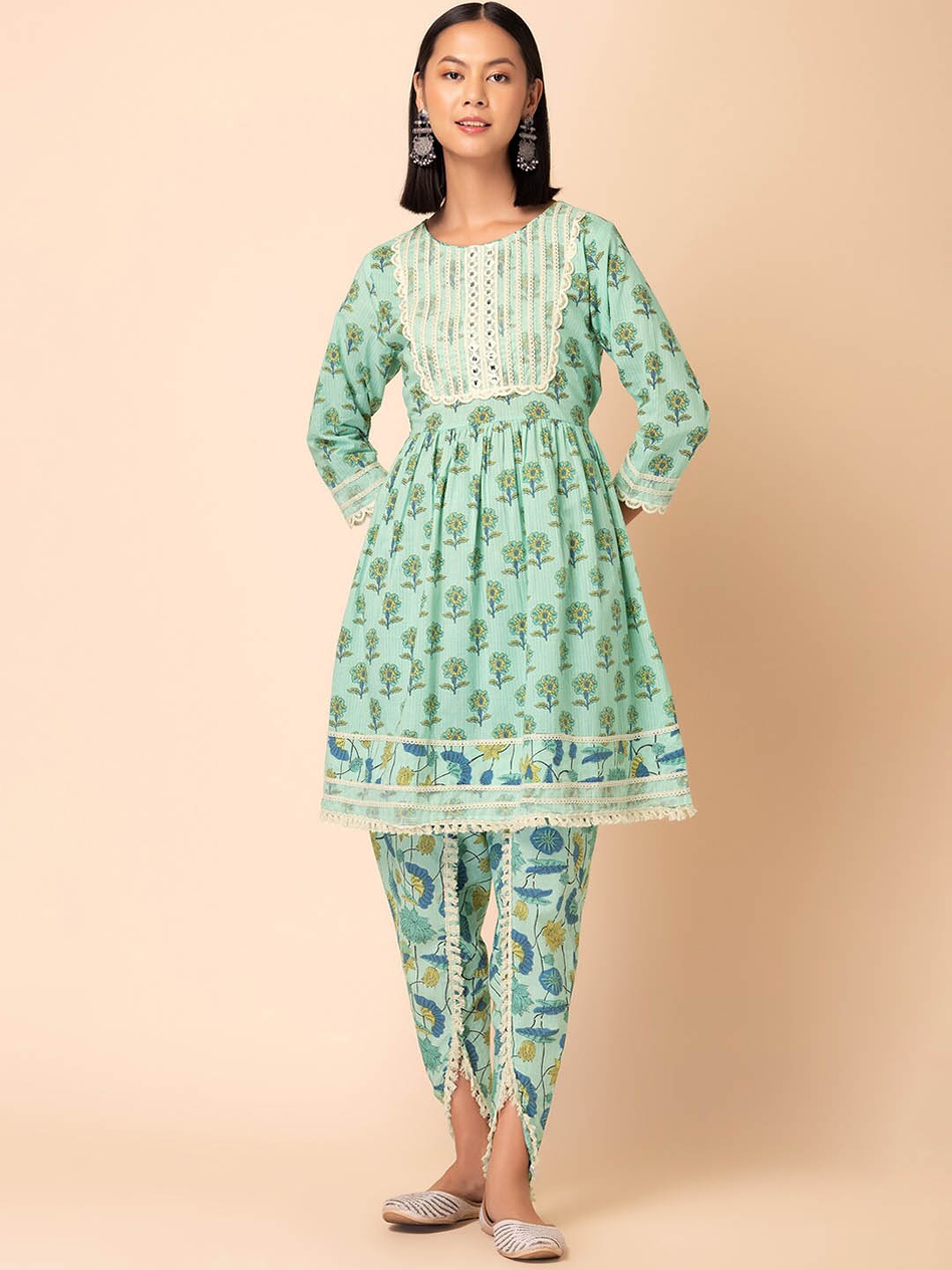 

INDYA Floral Printed Pure Cotton Kurta With Dhoti Pant, Green