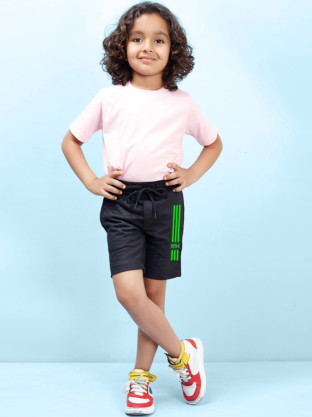 

NUSYL Boys Mid-Ruse Casual Shorts, Black