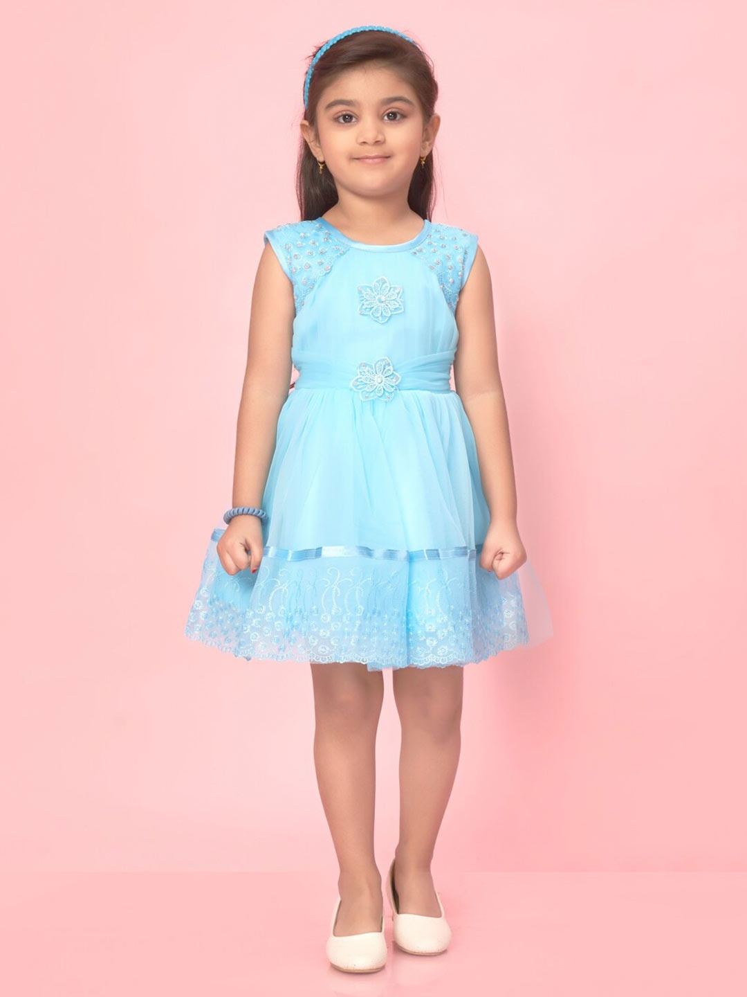 

Muhuratam Girls Floral Embellished Net Fit & Flare Dress, Turquoise blue