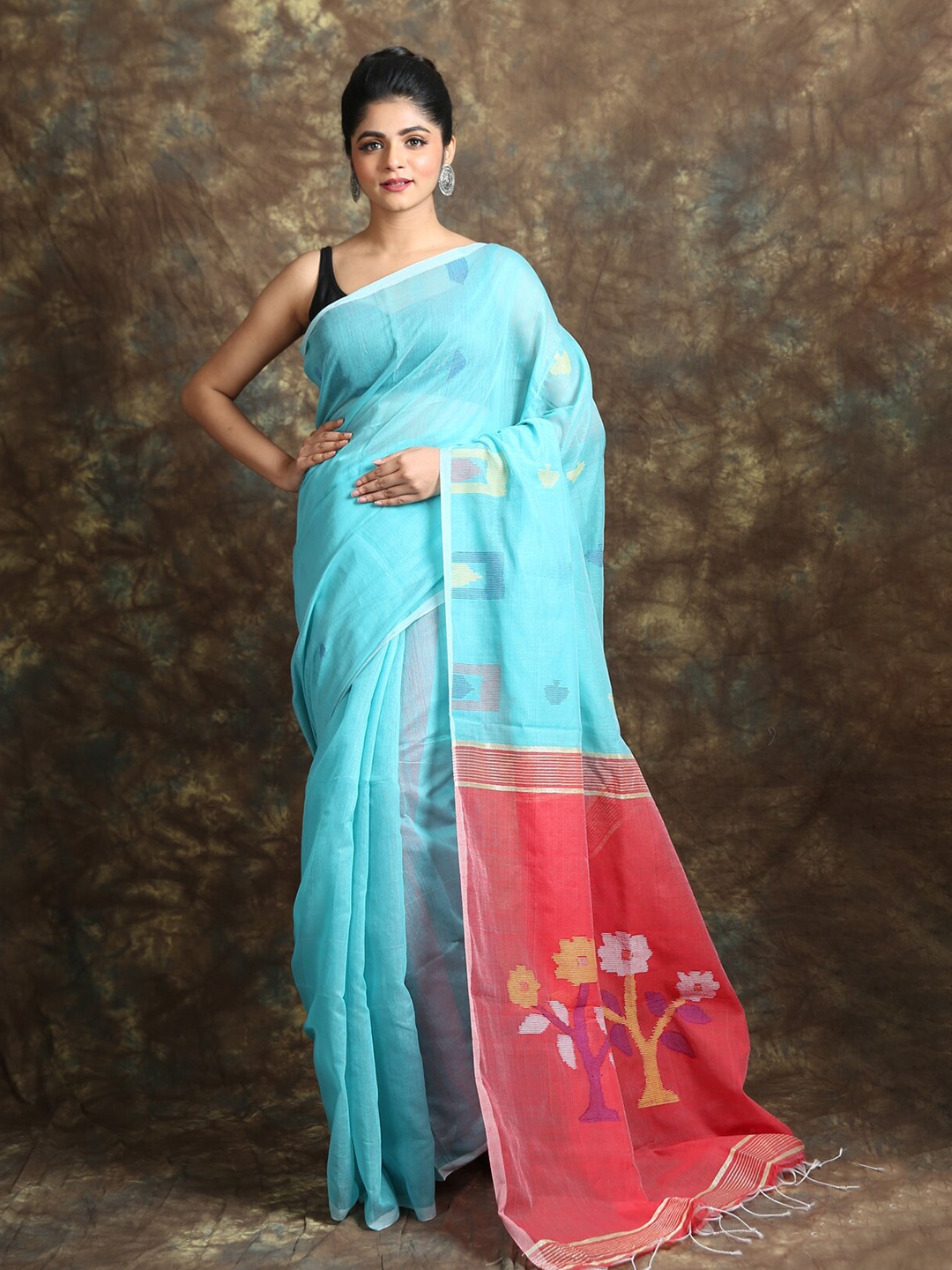 

Charukriti Ethnic Woven Design Zari Saree, Blue