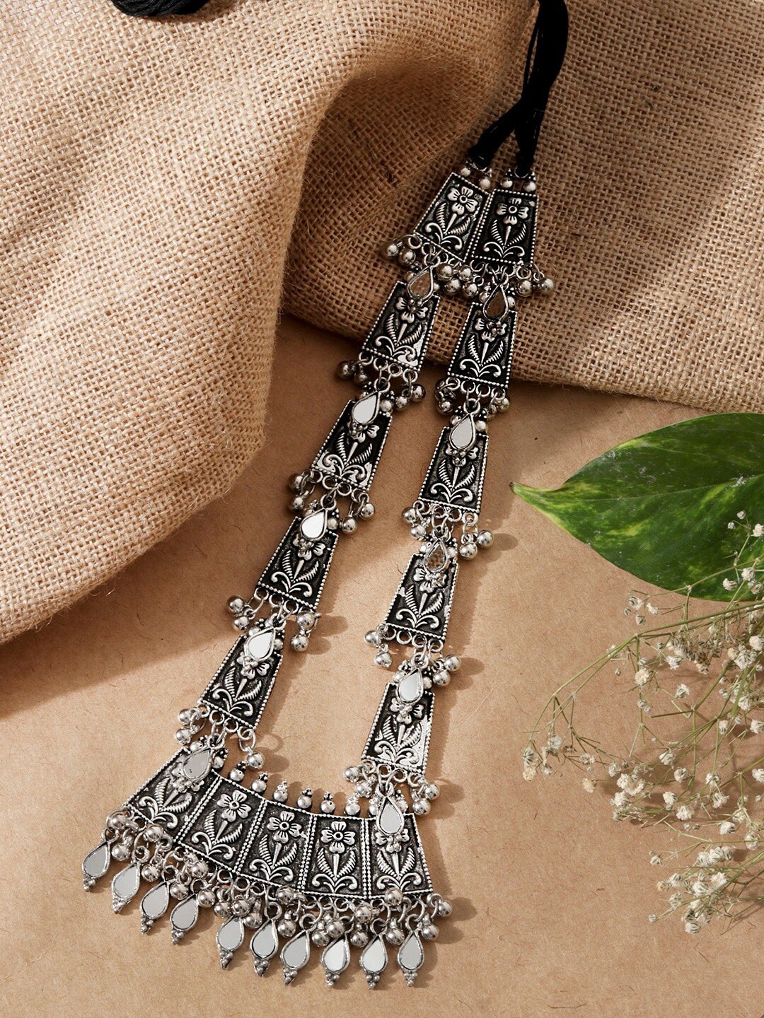 

Fida Silver Plated Oxidised Necklace