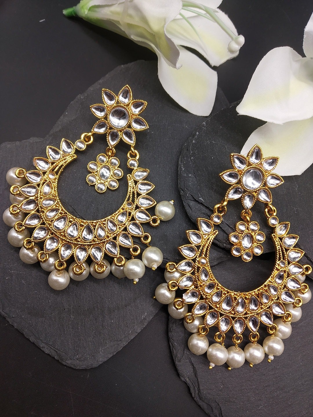 

Fida Gold-Plated Floral Chandbali Earring