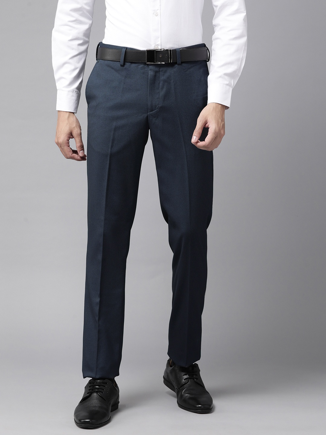 

Blackberrys Men Tapered Fit Low-Rise Formal Trousers, Navy blue
