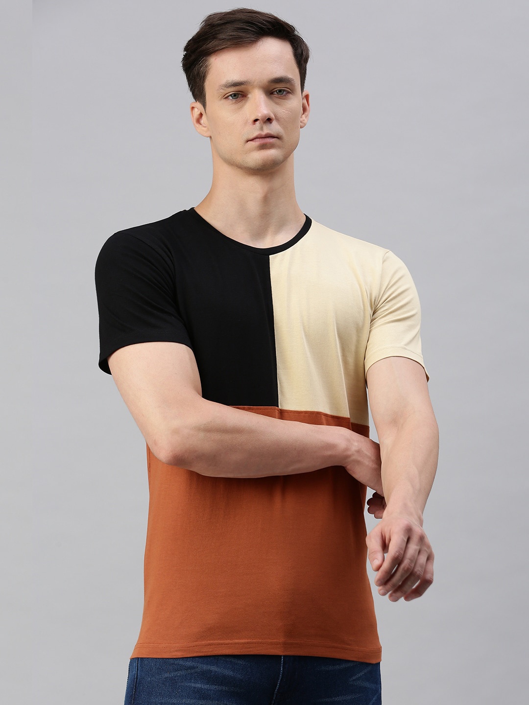 

Urban Dog Colourblocked Round Neck Cotton T-shirt, Brown