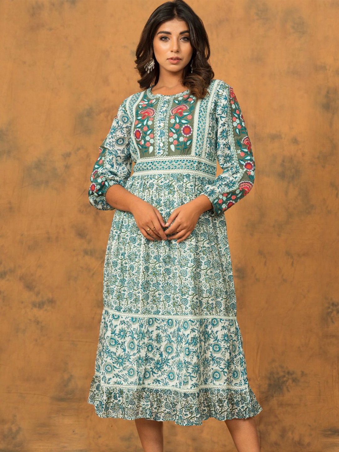 

Zolo Label Floral Embroidered Cotton A-Line Midi Dress, Green