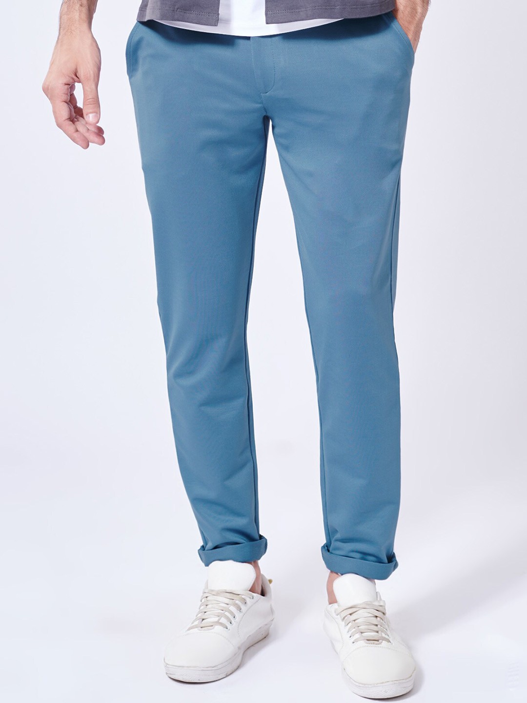 

Beyours Men Comfort Mid-Rise Chinos Trousers, Blue