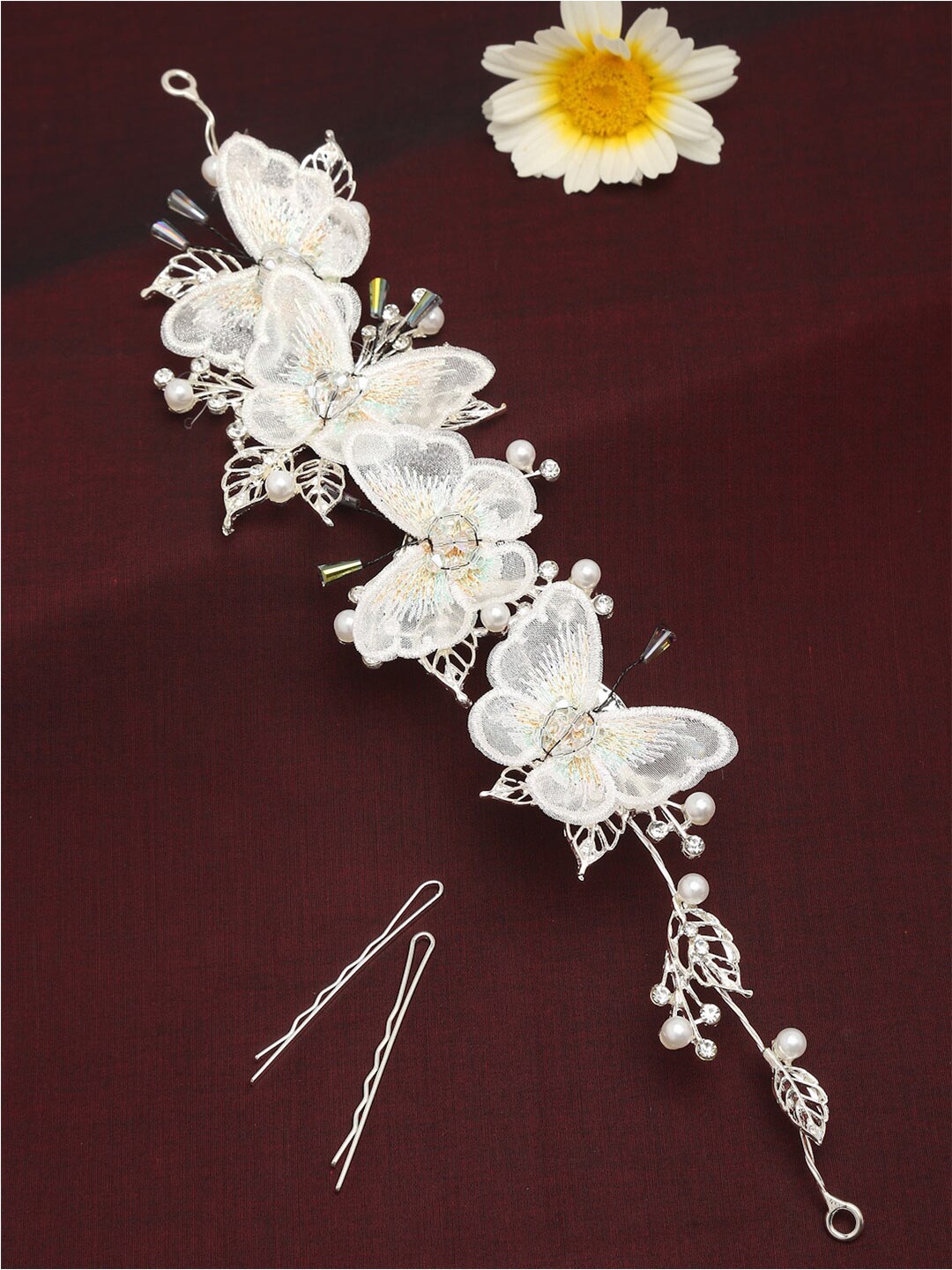 

Anouk Women Embellished Butterfly Pattern Hair Accessory Set, White