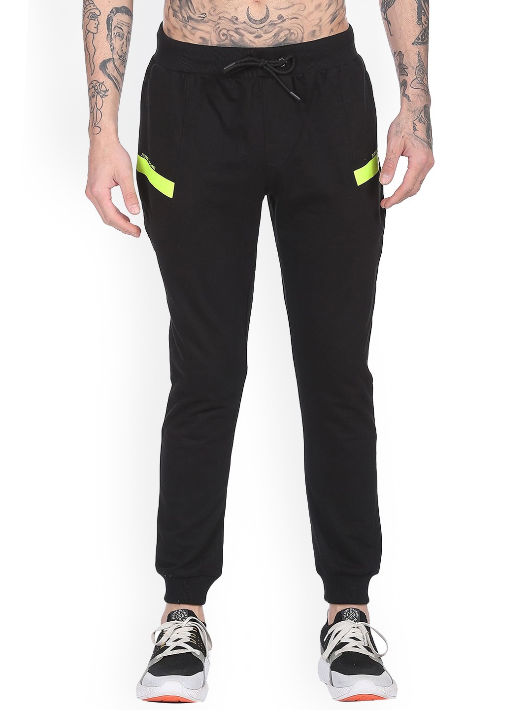 

Flying Machine Men Mid-Rise Joggers, Black