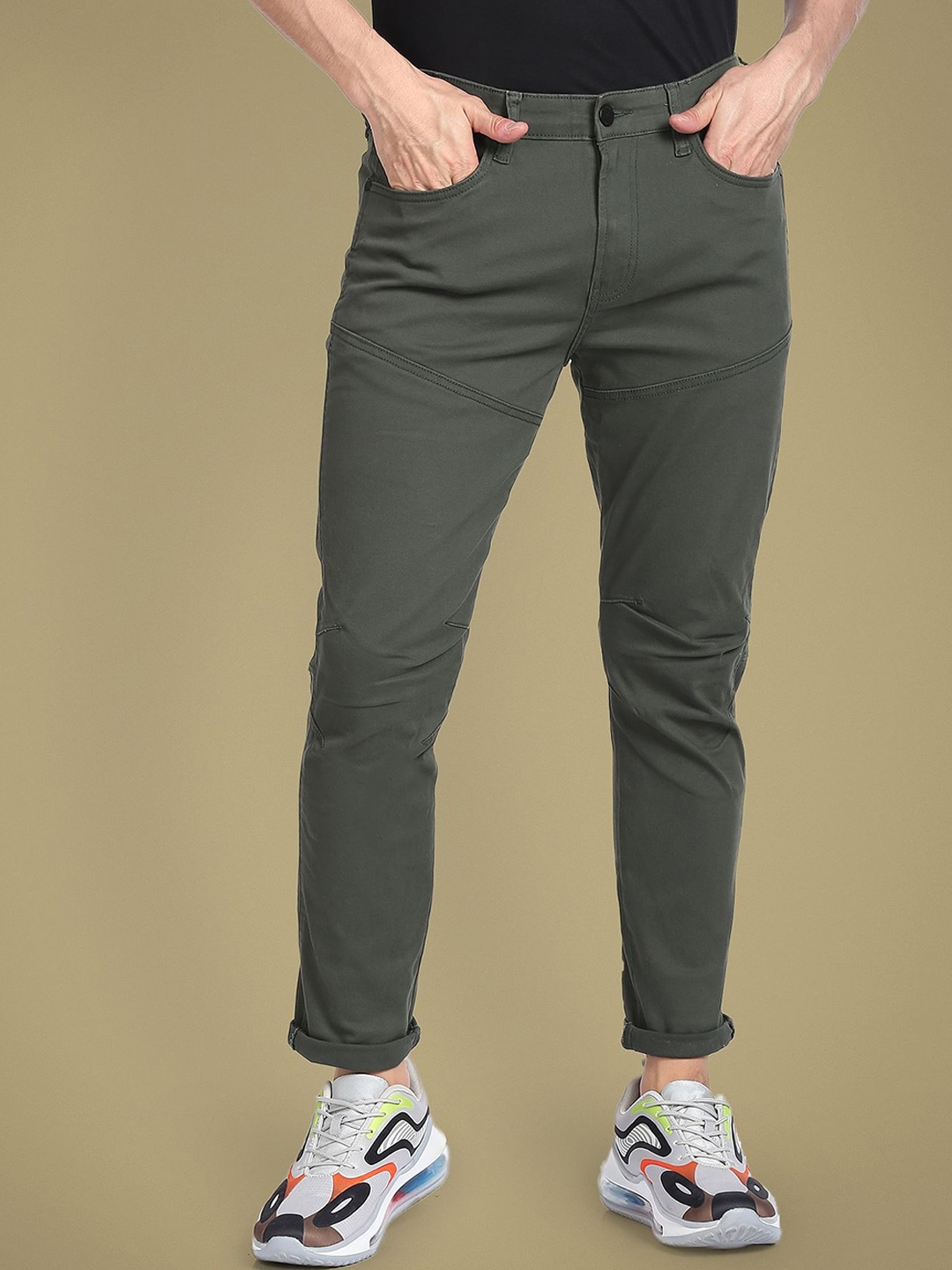 

Flying Machine Men Tapered Fit Chinos Trousers, Green
