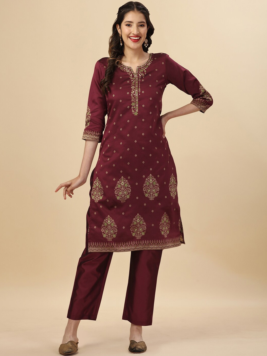 

HERE&NOW Maroon Ethnic Motifs Printed Kurta with Trousers