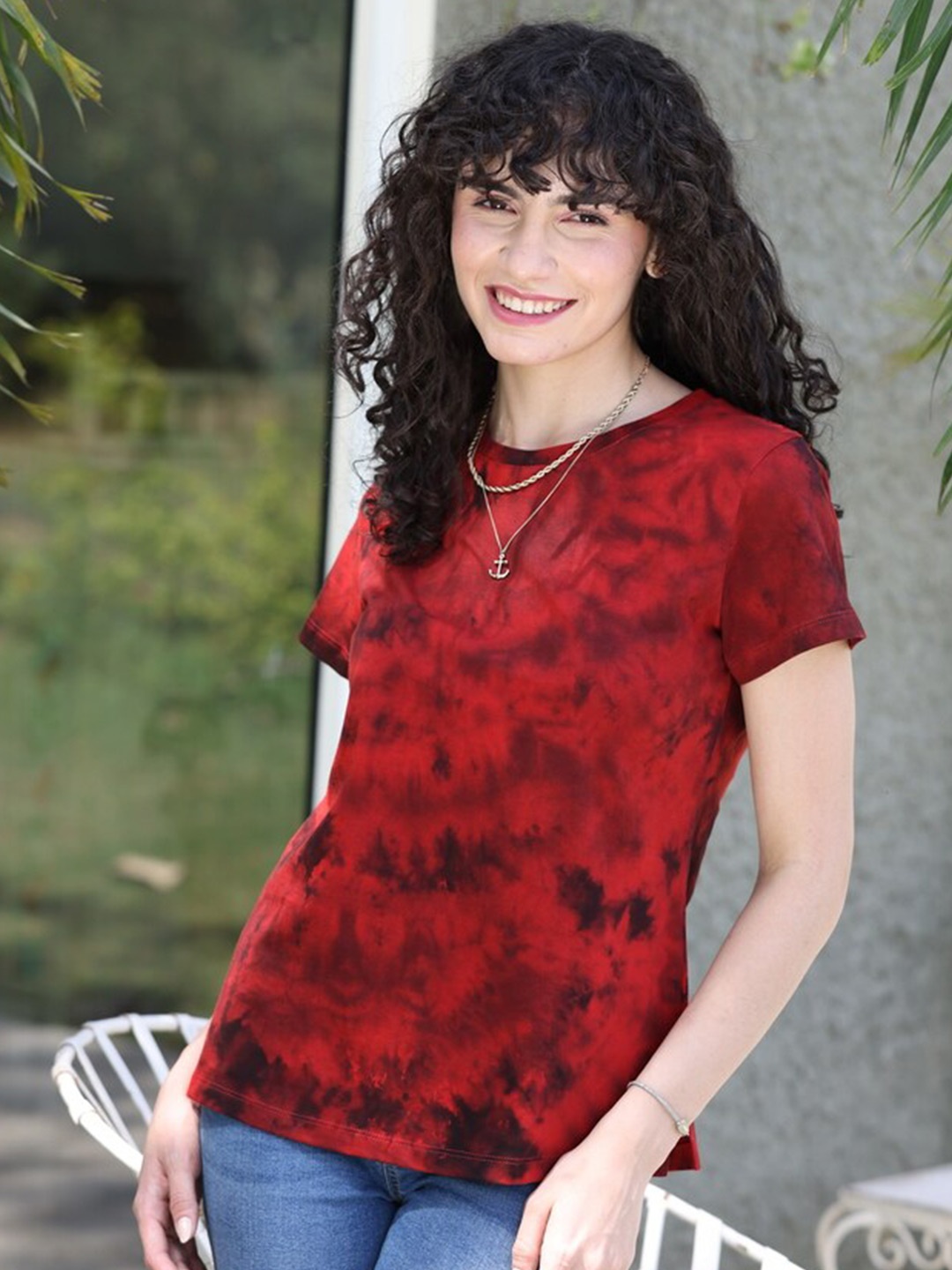 

TITTLI Tie & Dye Round Neck T-shirt, Red