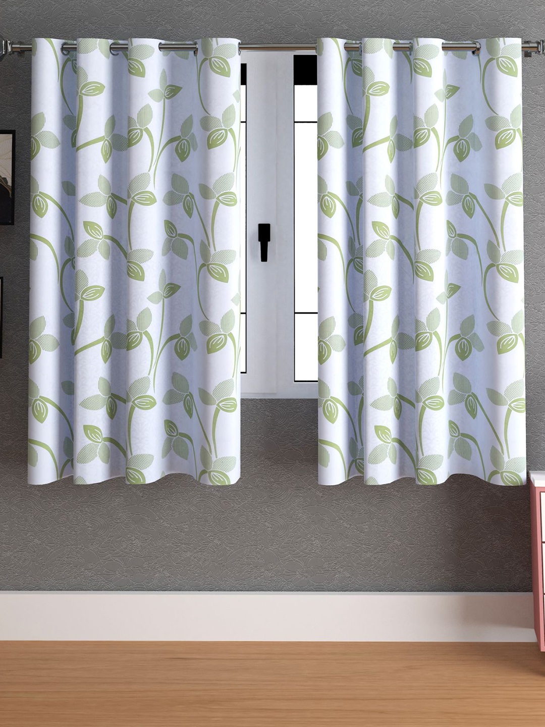 

LA VERNE White & Green 2 Pieces Floral Printed Window Curtains