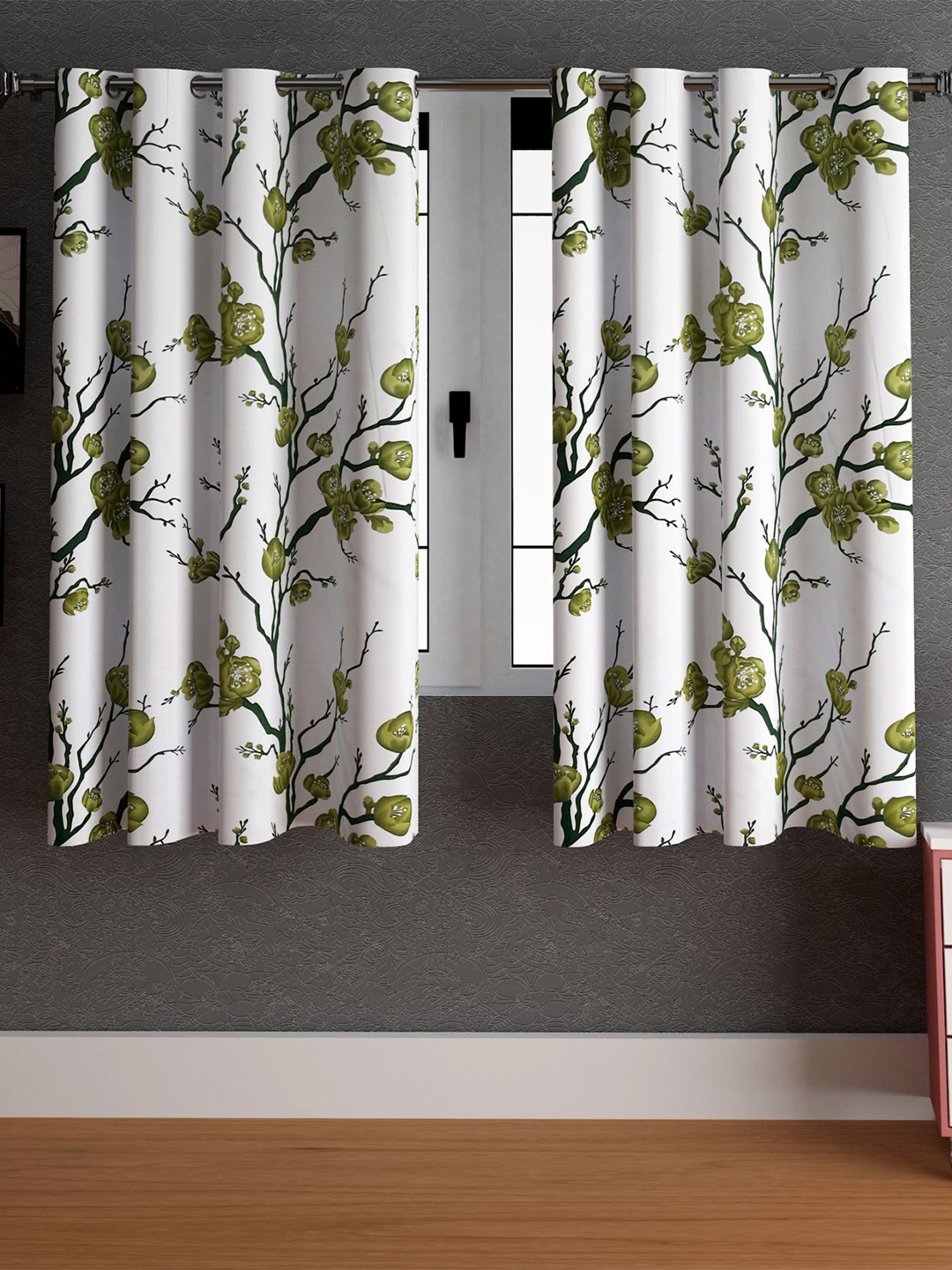

LA VERNE Green & White 2 Pieces Floral Window Curtains