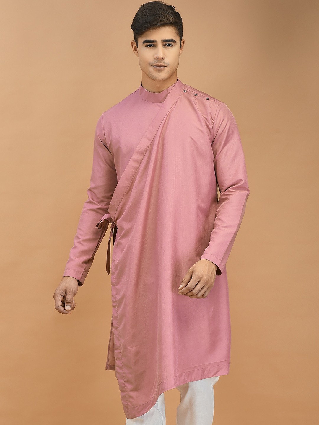 

DEYANN Mandarin Collar Angrakha Kurta, Pink