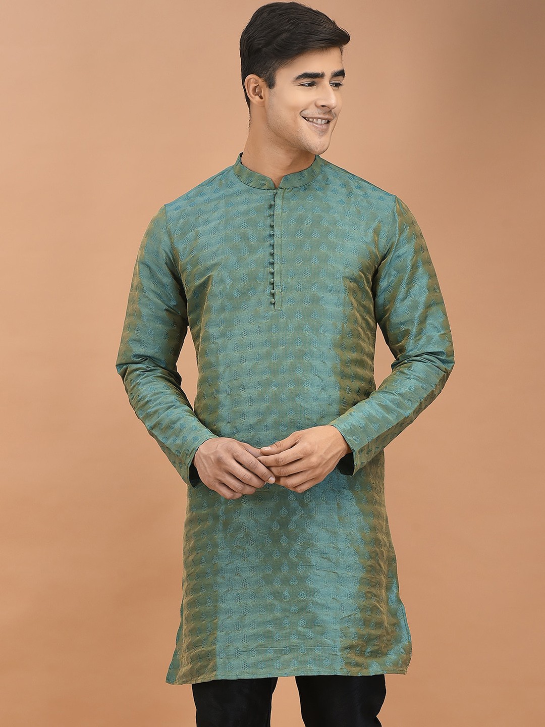 

DEYANN Ethnic Motifs Woven Design Mandarin Collar Straight Jacquard Silk Kurta, Green
