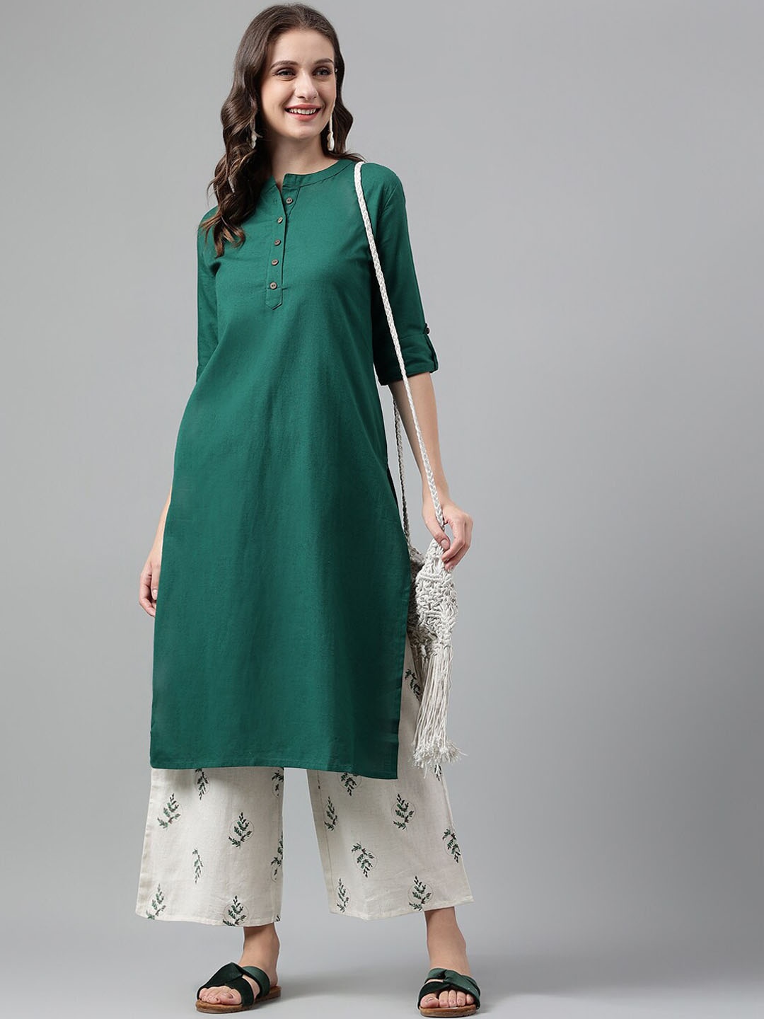 

Neemiya Ethnic Motifs Printed Straight Kurta With Palazzos, Green