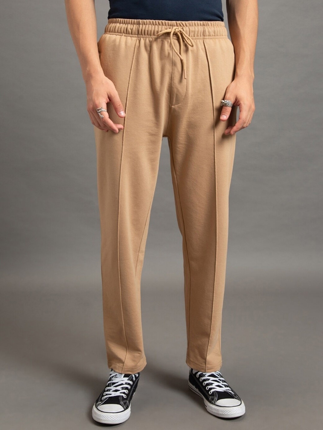 

Bewakoof Men Beige Stretch Regular-Fit Cotton Track Pants