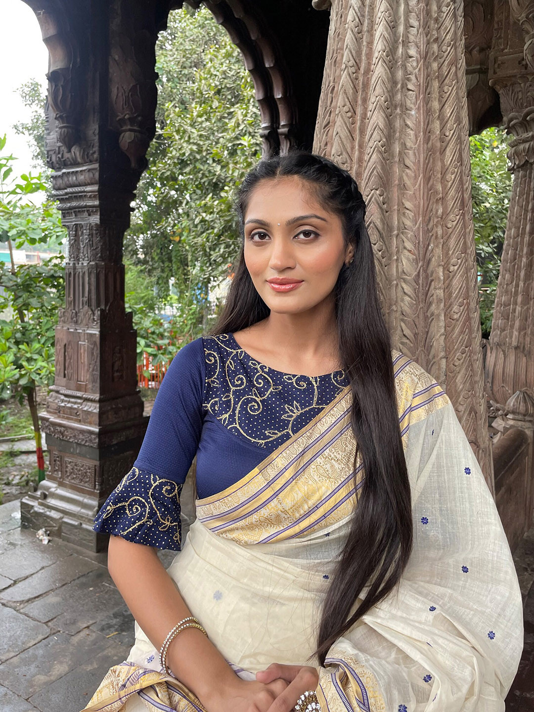 

Bindigasm's Advi Embroidered Saree Blouse, Navy blue