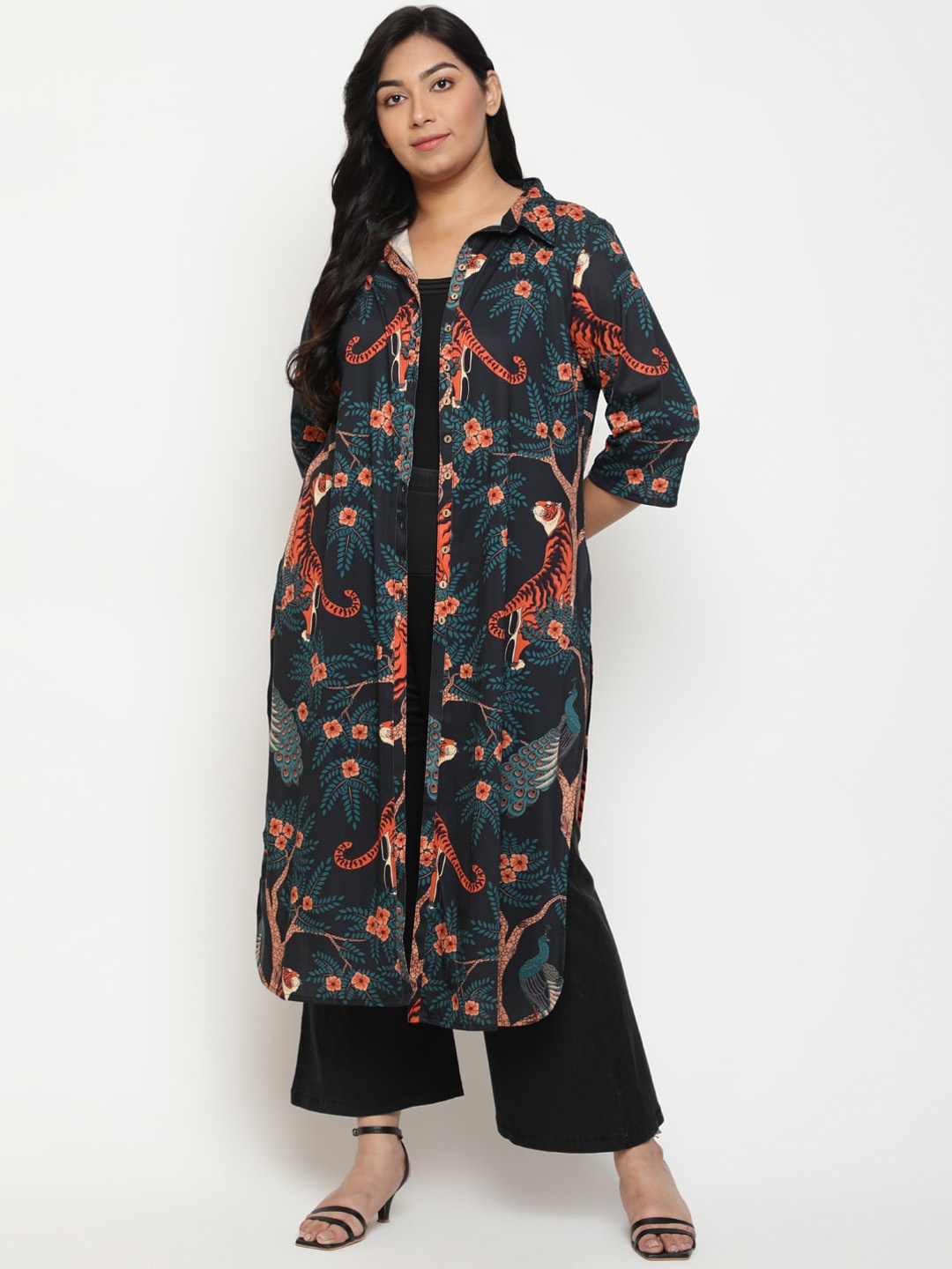 

Amydus Plus Size Floral Printed Shirt Collar Kurta, Black