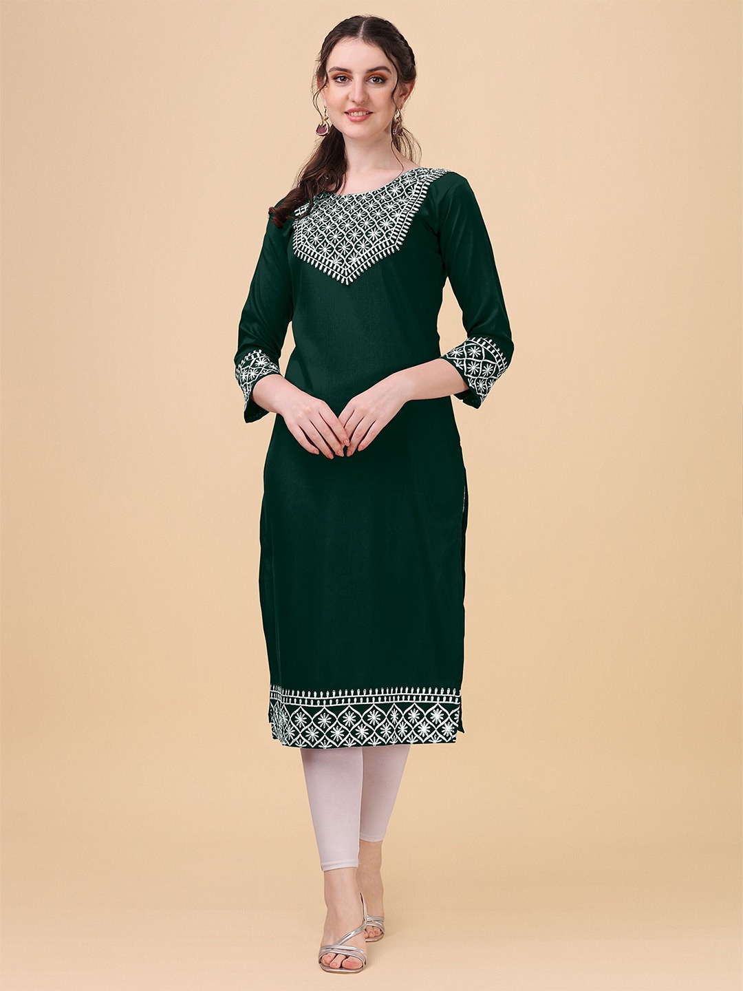 

Femvy Green Yoke & Floral Motifs Embroidered Thread Work Kurta
