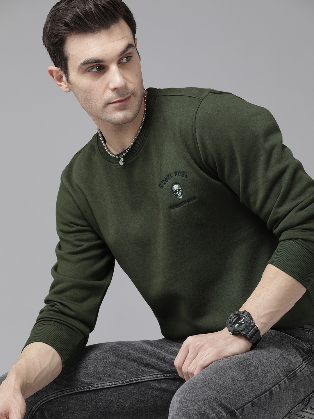 

The Roadster Lifestyle Co. Embroidered Detail Sweatshirt, Olive