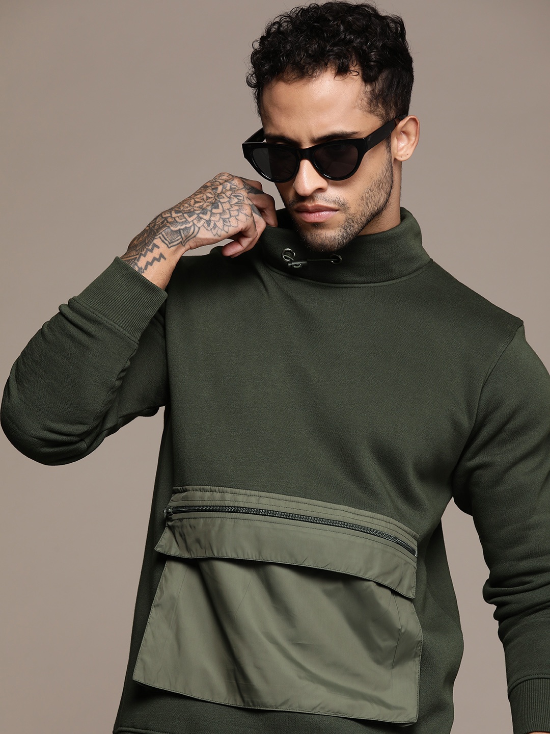 

The Roadster Lifestyle Co. HIgh Neck Pocket Detail Sweatshirt, Olive