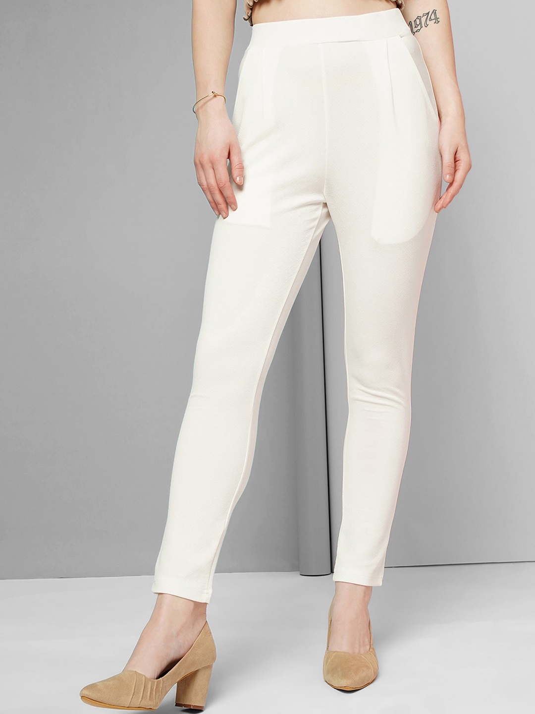 

Selvia Women Easy Wash Pleated Trousers, White