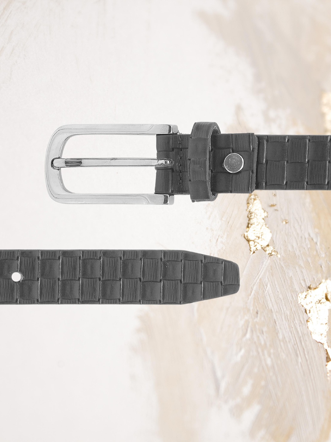 

Calvadoss Girls Textured Leather Belt, Black