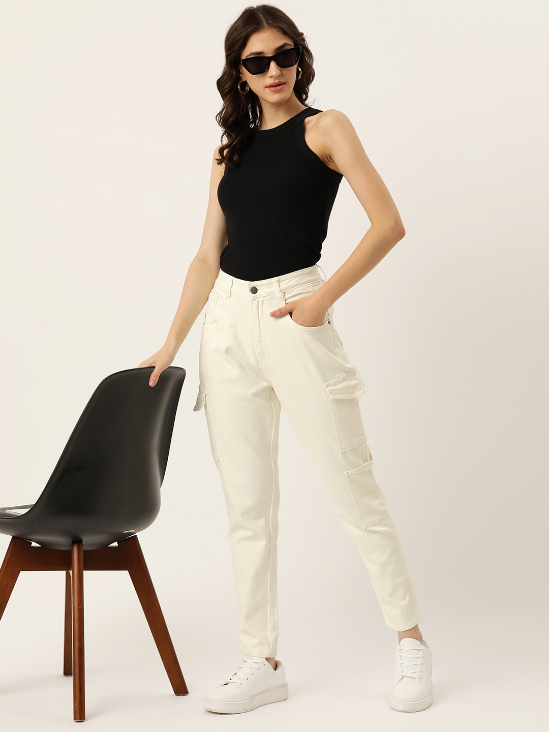 

DressBerry Women Relaxed Fit High-Rise Jeans, White