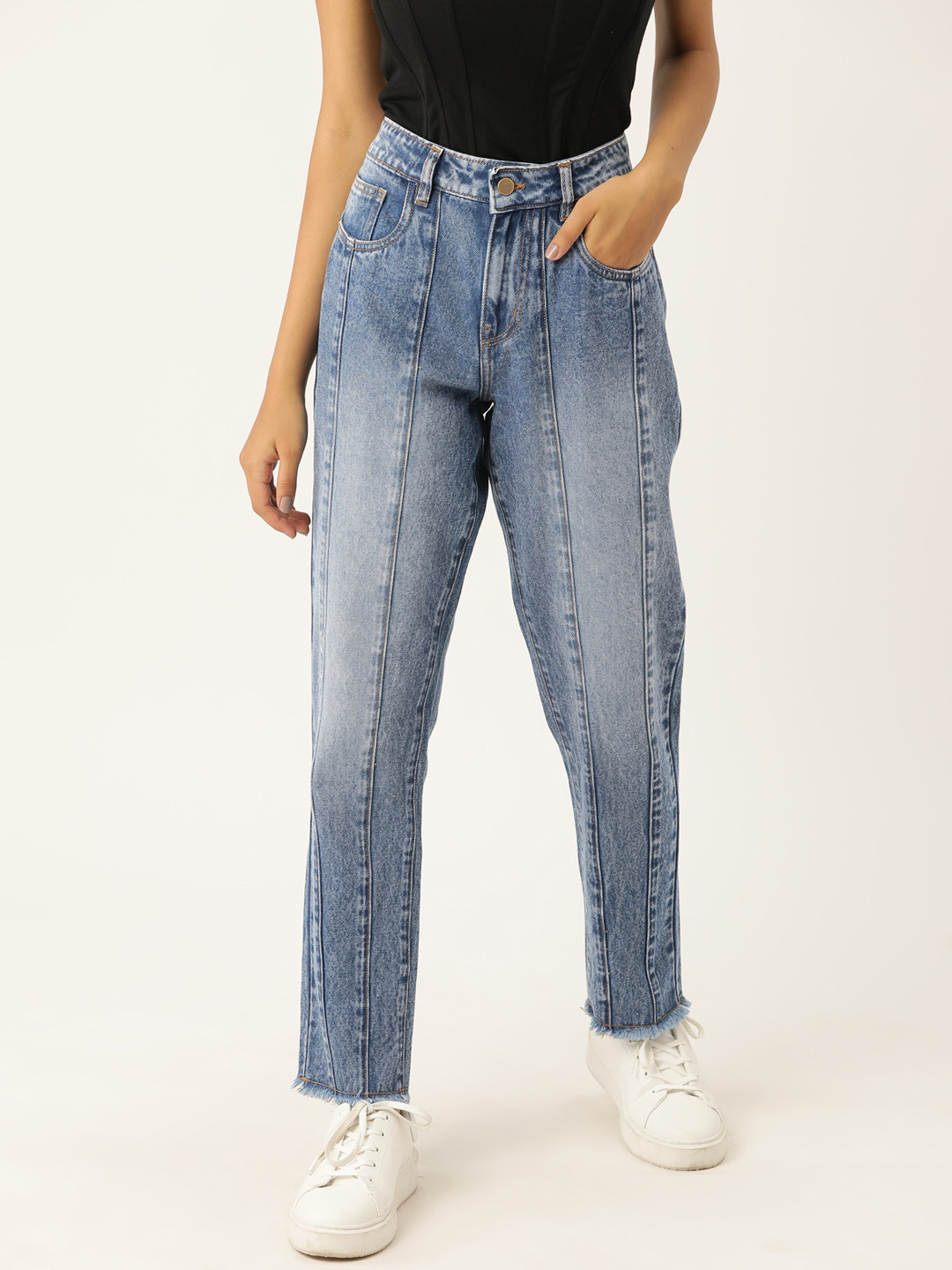 

DressBerry Women Relaxed Fit Heavy Fade Jeans, Blue
