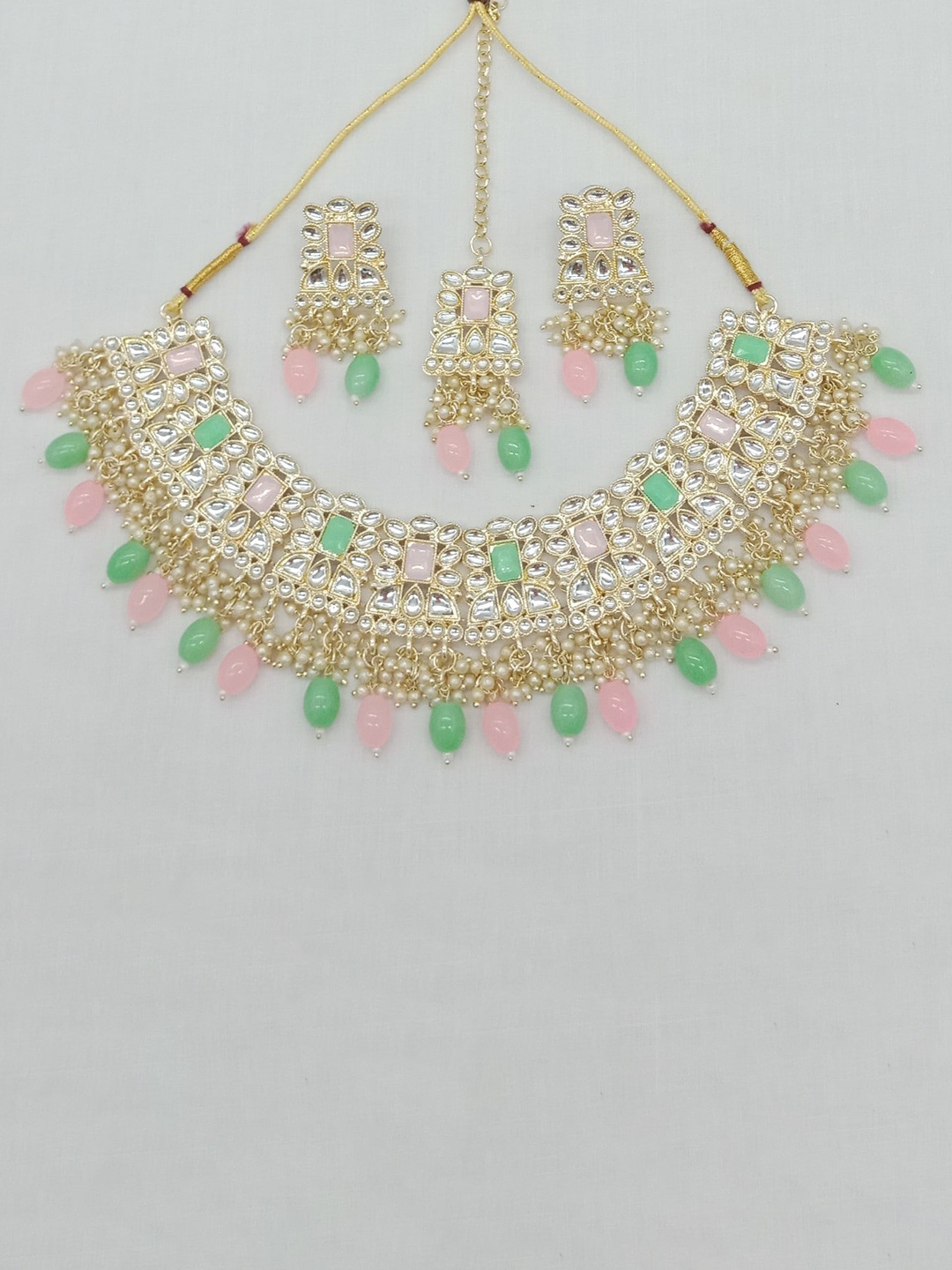 

AASHISH IMITATION Gold-Plated Kundan-Studded Necklace & Earring Set