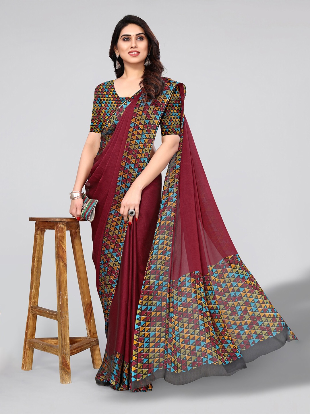 

MIRCHI FASHION Maroon & Blue Geometric Printed Saree