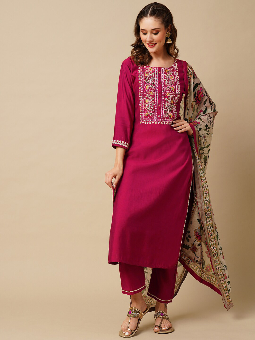 

FASHOR Magenta Ethnic Motifs Embroidered Kurta with Trousers & Dupatta