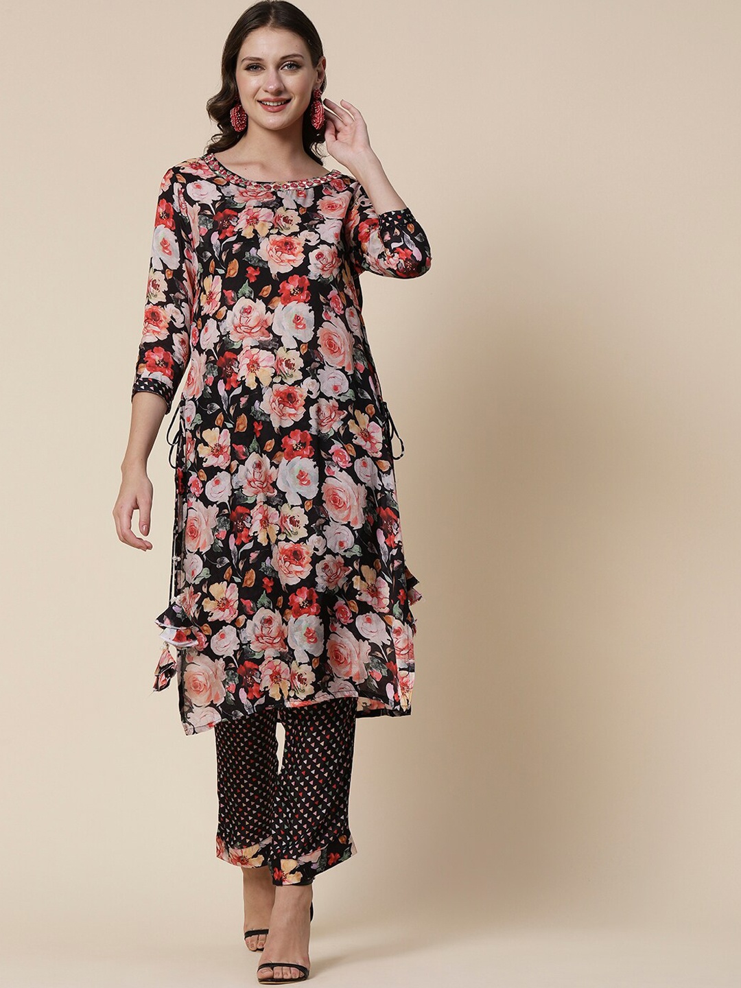 

FASHOR Black Floral Printed Mirror Work Kurta with Trousers