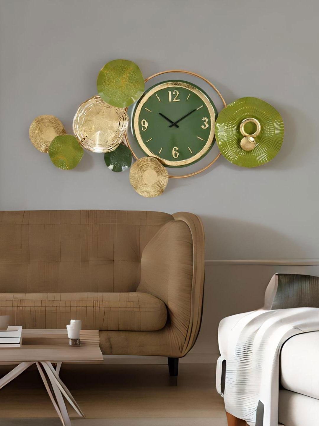 

Athome by Nilkamal Gardenia Green & Beige Textured Contemporary Wall Clock