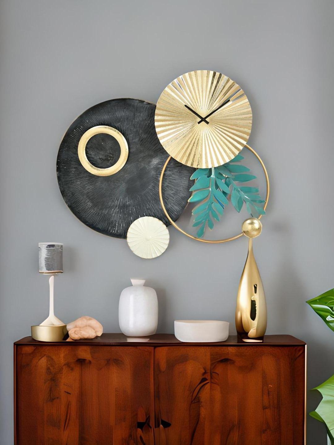 

Athome by Nilkamal Orbit Sea Green & Beige Textured Contemporary Wall Clock